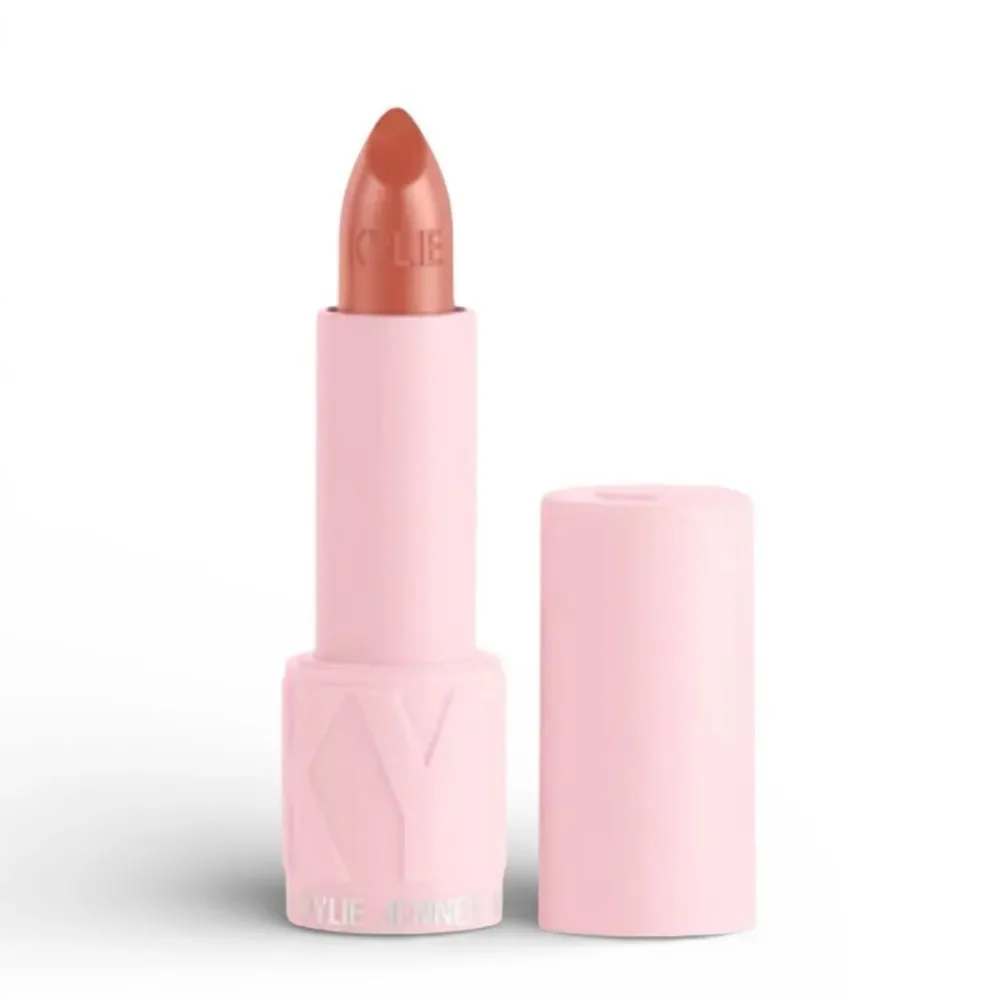 Kylie Cosmetics chic nude